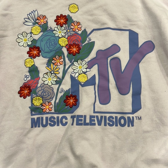 MTv light pink sweatshirt - Picture 2 of 3
